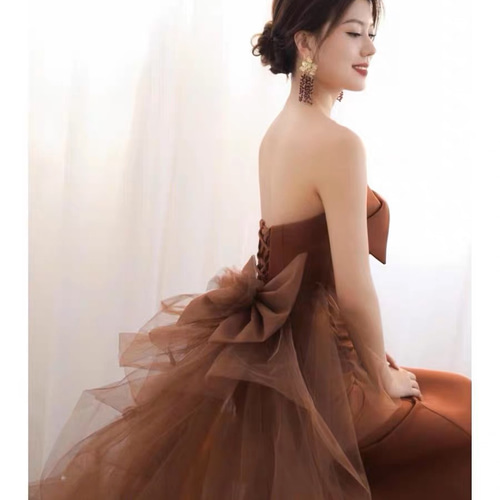 オフショルダー ボリュームトレーン マーメイドドレス ドレス ウララ  