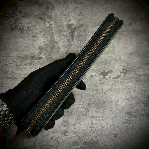 スティングレイ メンズ 長財布 エイ ラウンドファスナー 新品 ガルーシャ 62 スティングレイ／エイ革 ガルーシャ 長財布 ラウンドファスナー