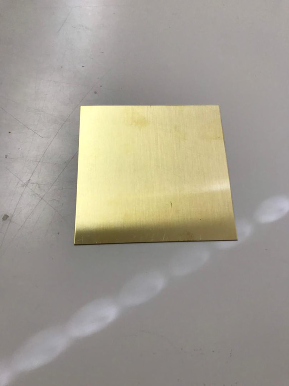 真鍮板ｔ1×50×50＝5枚（全てmm表記） 1枚目の画像