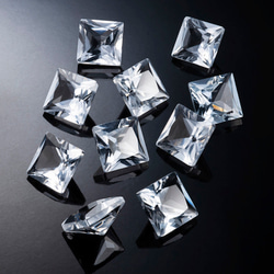 1粒売り　宝石質ホワイトトパーズAAA　ルース　プリンセスカット5×5mm 2枚目の画像
