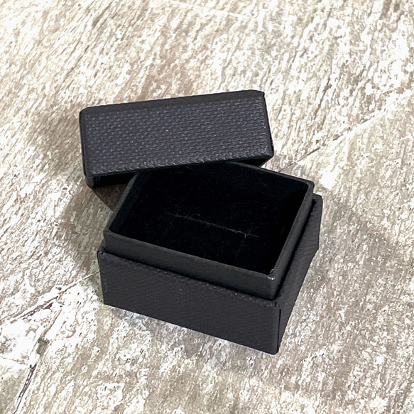 【５色】紙製  ミニリングケース２  印籠型（白 黒 茶 赤 紺）W32×D25×H28mm 日本製 B292-B296 7枚目の画像