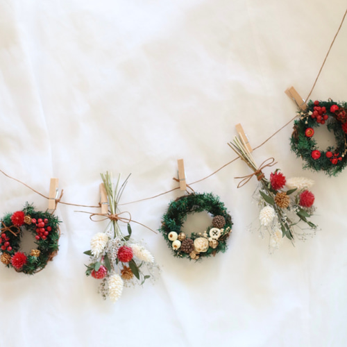 クリスマスガーランド《プリザーブドフラワー・ドライフラワーのミニ