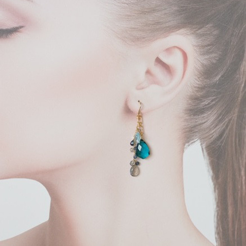 美しいベビースイスブルートパーズブリオレットのピアスチャーム14kgf