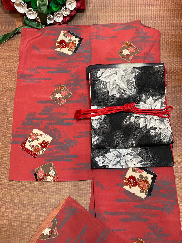 ブラックポインセチア　オリジナルリバーシブル京袋帯と着物のセット❣️腰紐or仮紐付き 3枚目の画像