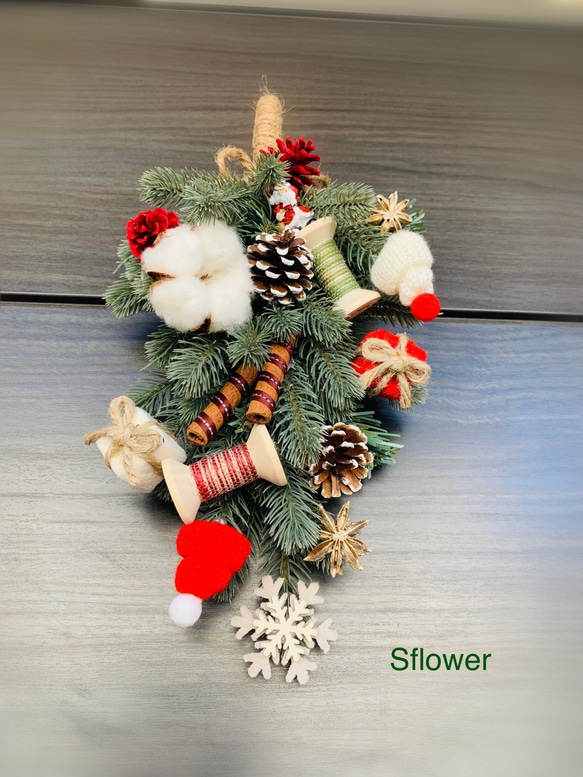 送料無料】ミニクリスマスツリースワッグ(ナチュラル、壁掛け