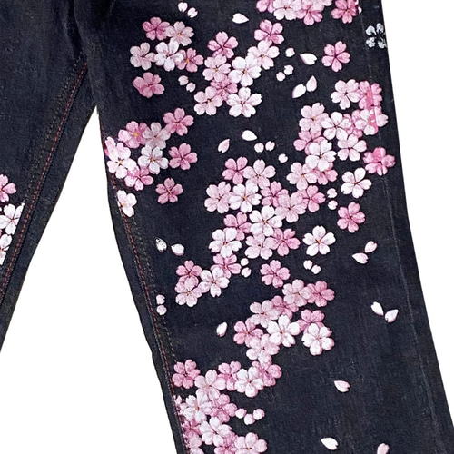 手染め京友禅ジーンズ 桜 オリジナルデザイン 和柄着物風 日本製 手染め京友禅ジーンズ 桜 オリジナルデザイン 和柄着物風 日本製
