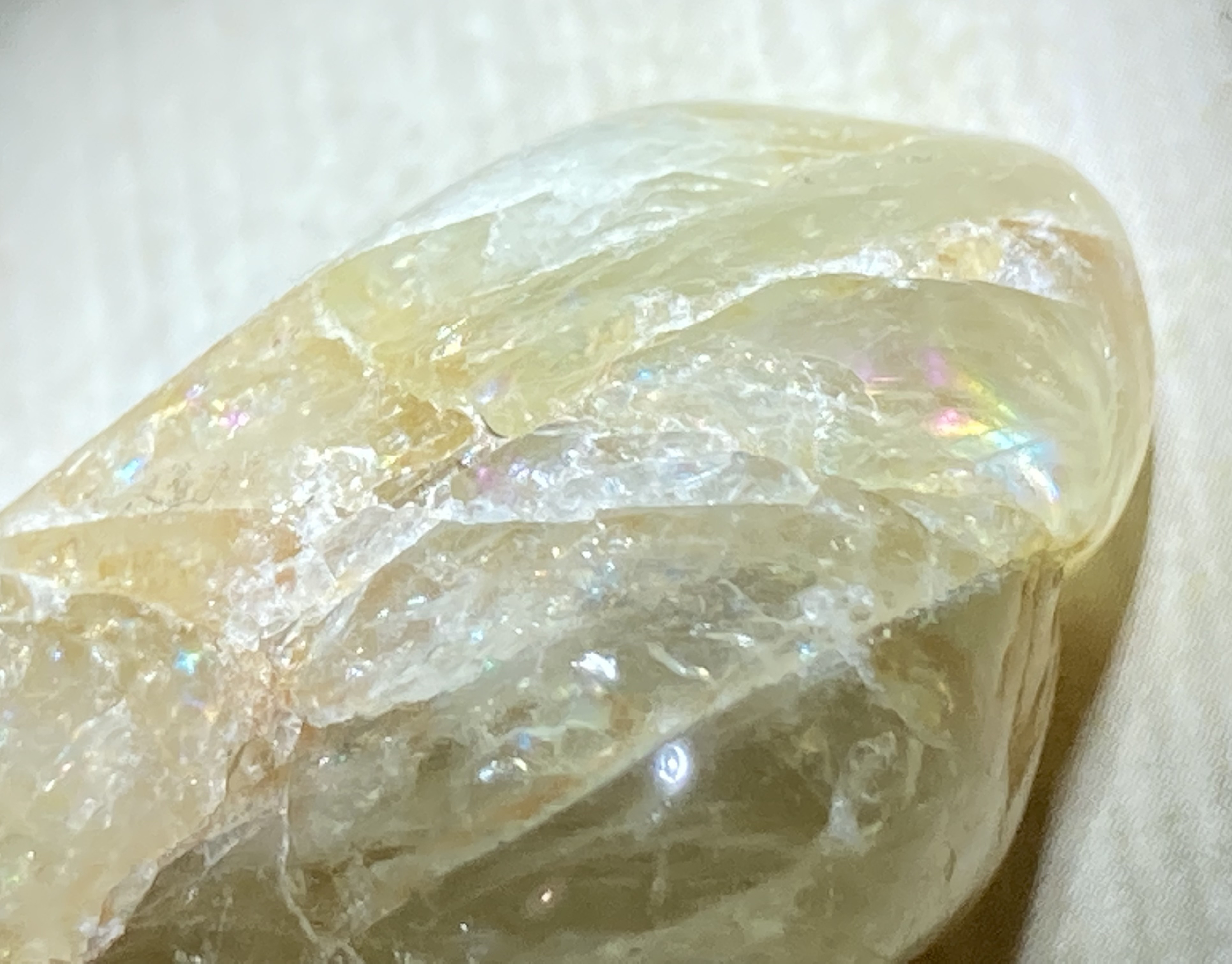 太陽の贈り物✨　レインボー　ヘリオドール　ゴールデン ベリル　タンブル
