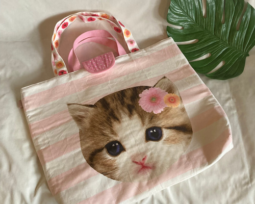 大きい猫ちゃんの大きいバッグP☆ベロつきショルダーレッスン