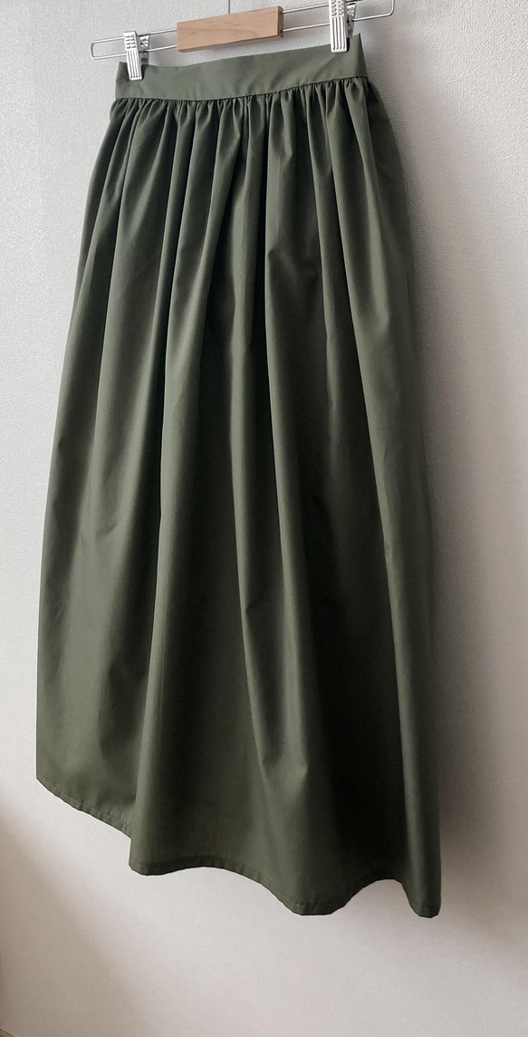 【サイズオーダー】カーキグリーンのギャザースカート 4枚目の画像