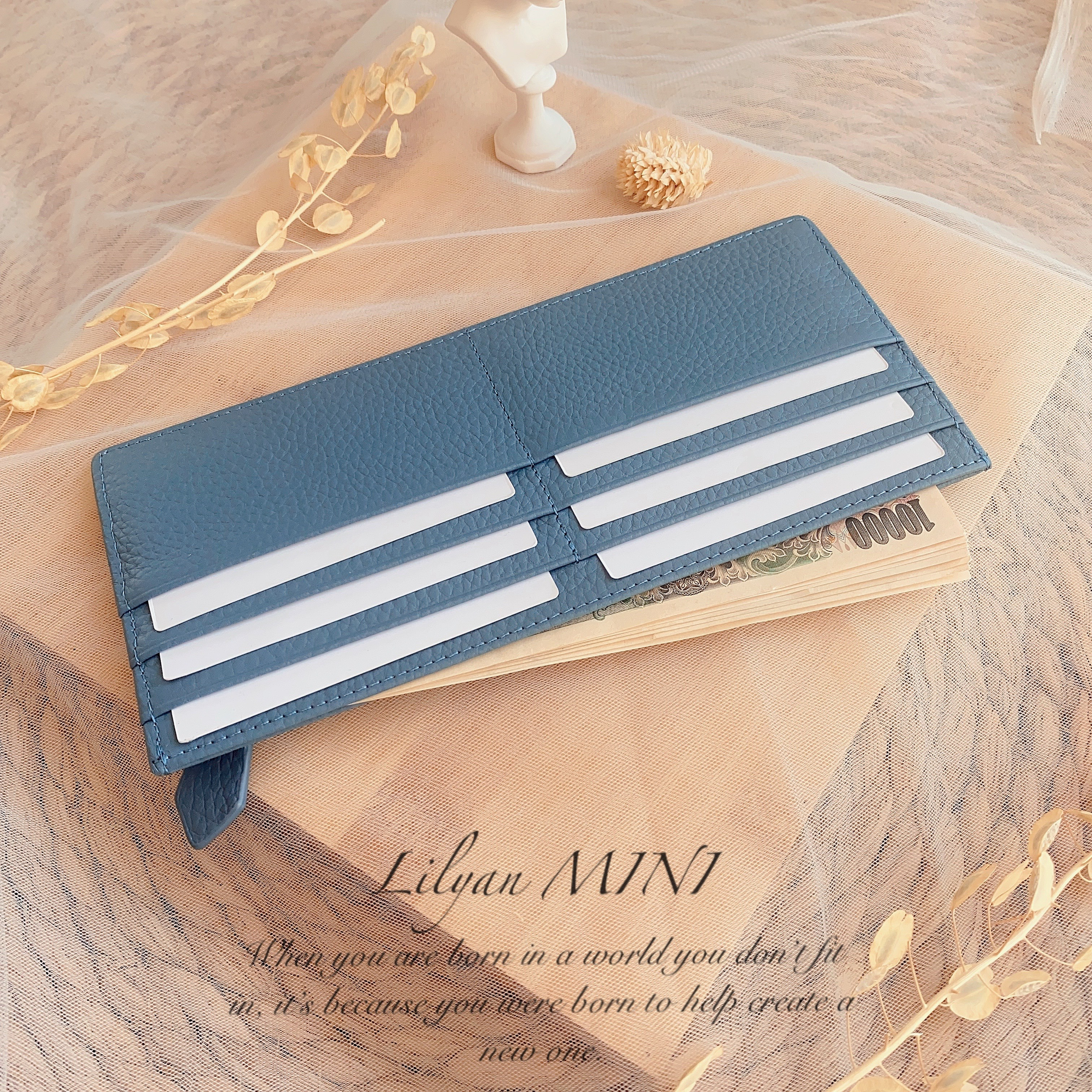 新作 おすすめ フォグブルー 本革 牛革 上質レザー 高級感 極薄長財布 カード入れ 小銭入れ お札入り シンプル        Ω