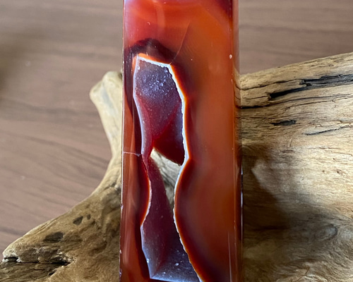 株*社様 鶏血石　天然石 赤黄色のアート作品 株*社様 鶏血石 天然石 赤黄色のアート作品 昌化鶏