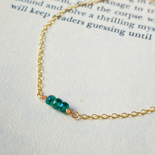 再販【5月誕生石】14kgf エメラルドのブレスレット【石の囁き】無料