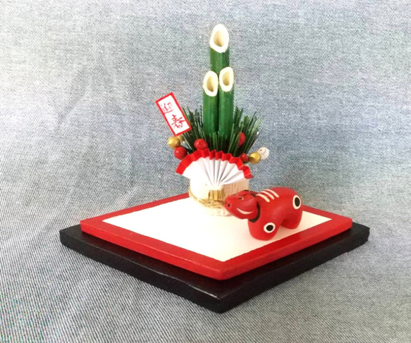 赤べこ と うさぎ の お正月飾り         ミニチュア 6枚目の画像