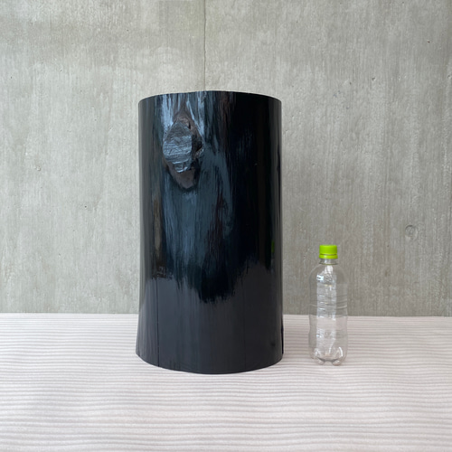 黒ペンキ ヒノキのクラック切り株 丸太 フラワー サイドテーブル インテリア 黒ペンキ ヒノキのクラック切り株 丸太 フラワー サイドテーブル