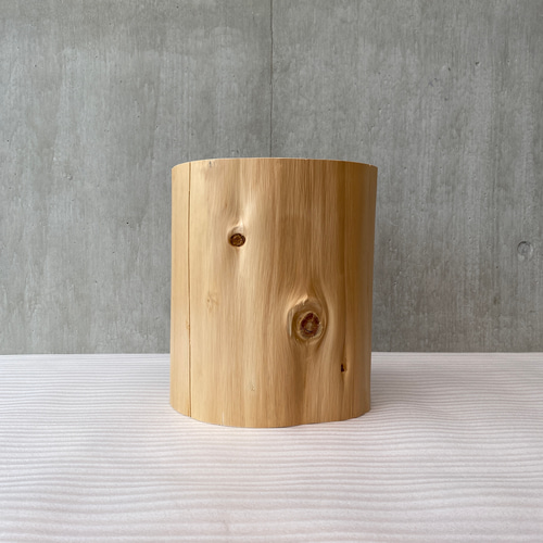 ヒノキ クラック切り株 スツール 丸太 椅子 オブジェ フラワー