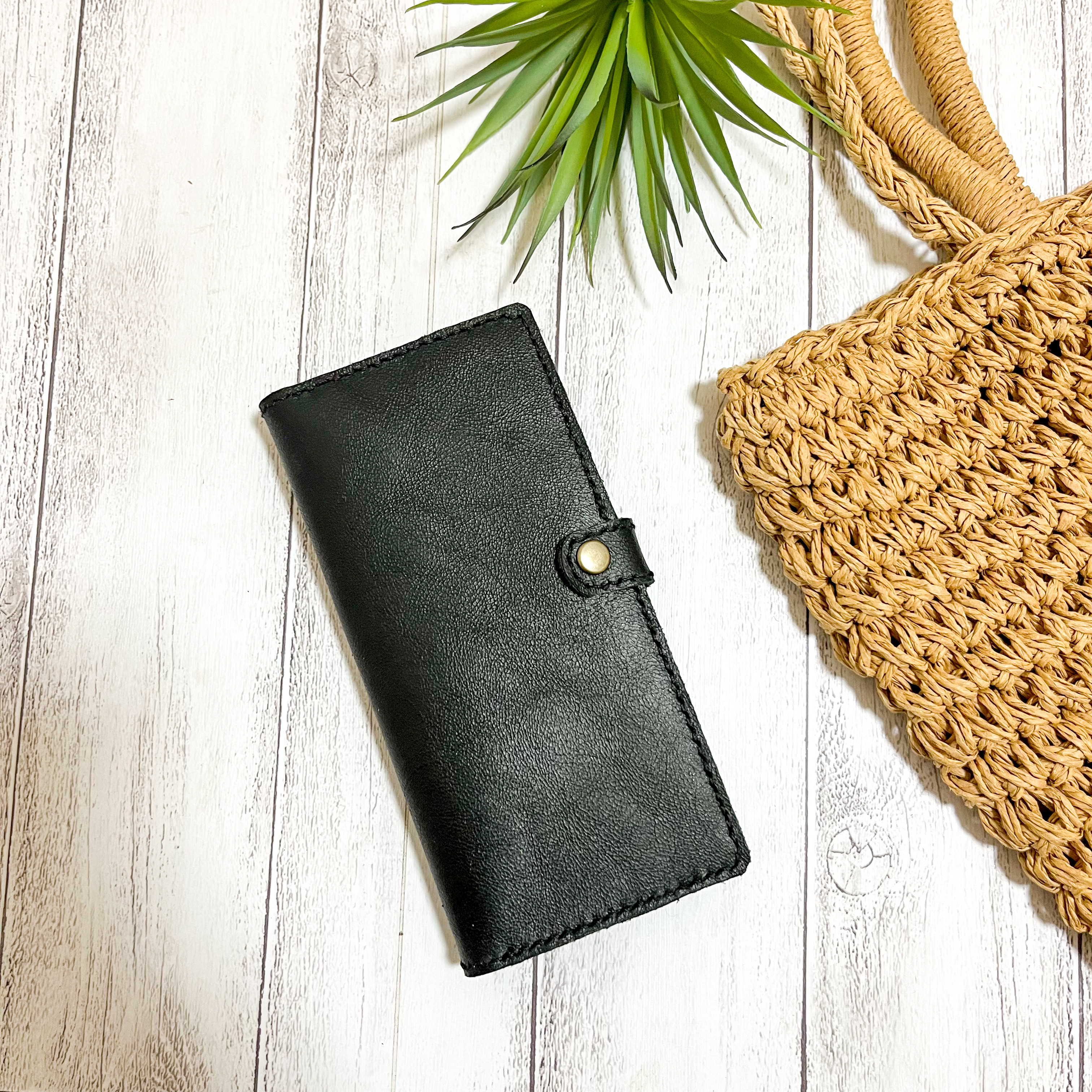 レザー iPhoneケース ブラック BORN 【新品】URBAN
