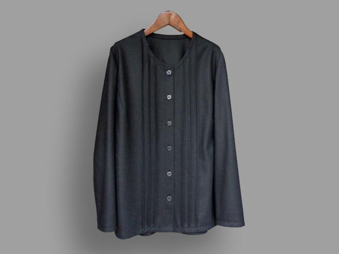 ～Seriesカーディガン…ウールジャージーニット(黒)～