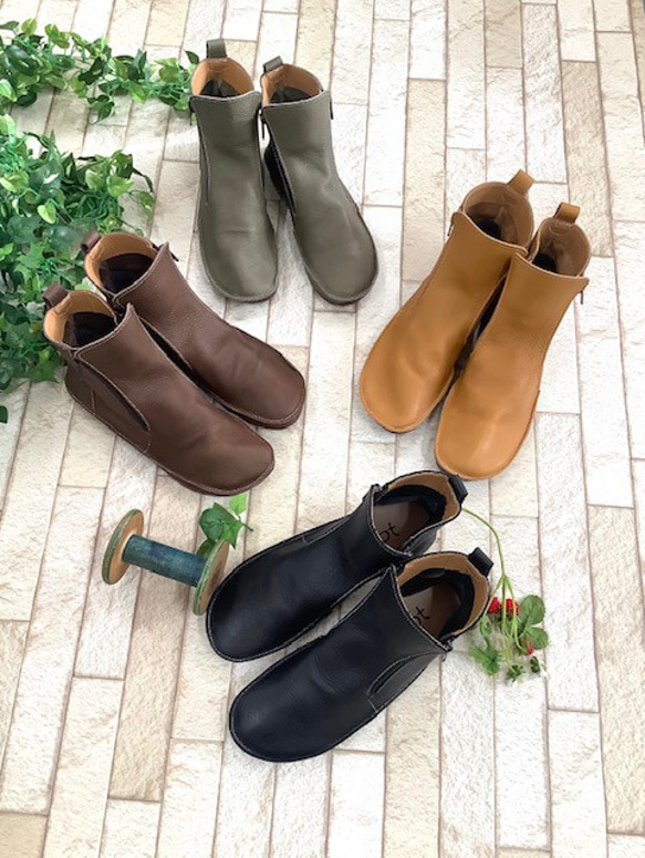 【履いたそばから足に馴染む】着脱簡単♪袋縫いダブルファスナーショートブーツ1011 1枚目の画像