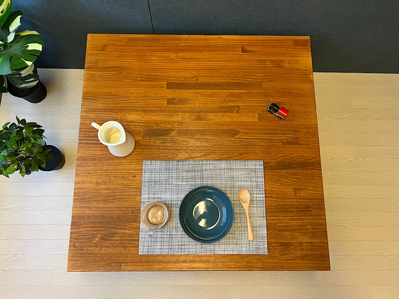 【送料無料】 ローテーブル 正方形 90cm パイン オーク 棚付き 7枚目の画像