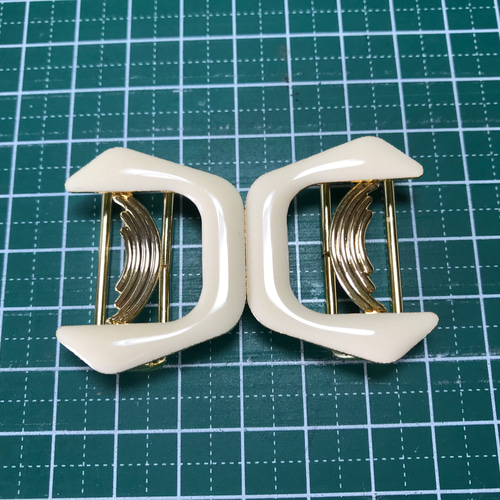 『5年保証』 昭和レトロ 金具 手芸パーツ ビンテージ ベルトバックル 小物