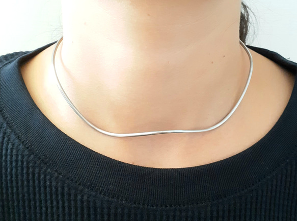 SUS】艶消しウェーブネックカフ《 マット ステンレス シルバー メタル