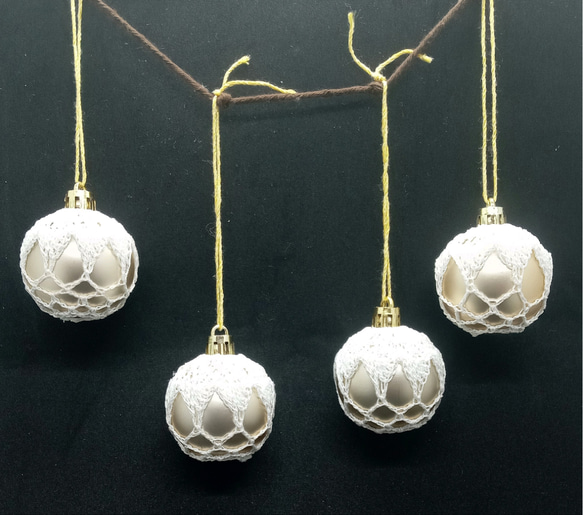 クリスマス　ボール（8個セット） 2枚目の画像