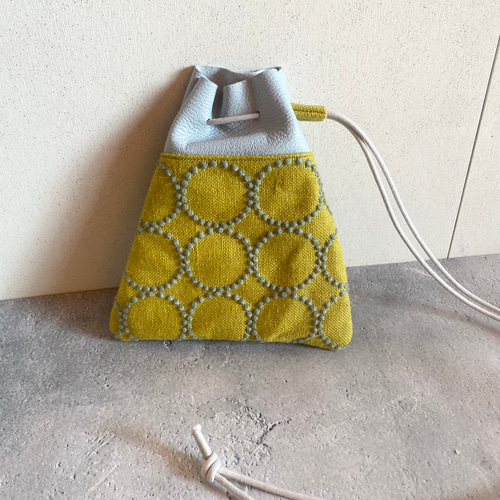 Saleハンドメイド　ミナペルホネン　タンバリン 生地　ポシェット t.ニュールポシェット ショルダーバッグ ミナペルホネン