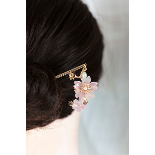ゆらゆら揺れる枝に咲く桜のかんざし さくら 和装髪飾り 簪 ヘア