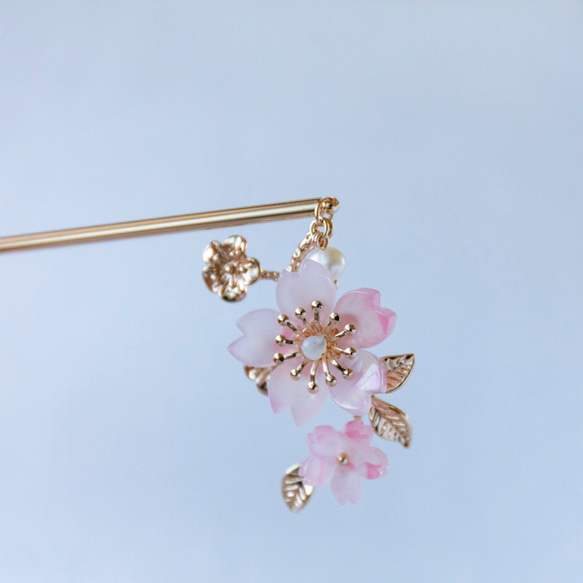 ☆送料無料☆ ゆらり桜のかんざし　ディップアートの髪飾り ゆらり桜のかんざし ディップアートの髪飾り - 飾屋那月 | minne