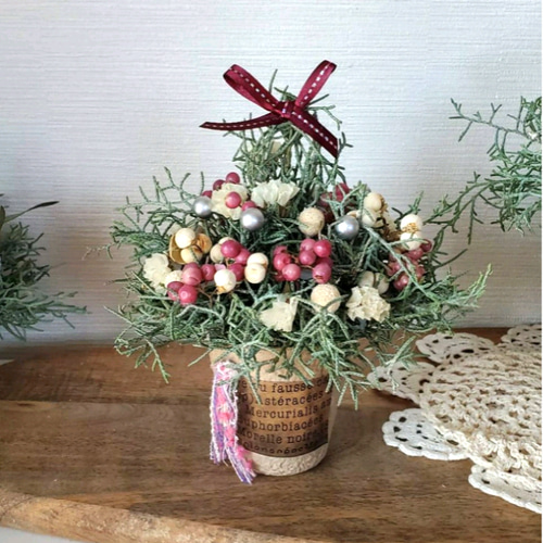 クリスマス アンティーク紙ポットのドライフラワーツリーアレンジ/雑貨
