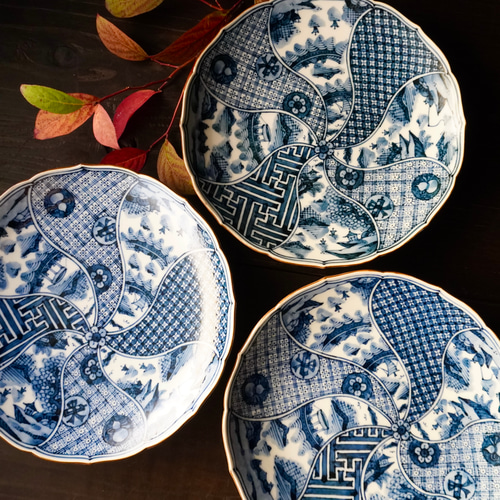 輪花染付祥瑞捻り紋7寸皿 約20.5cm 中皿 ittou 通販 14884804