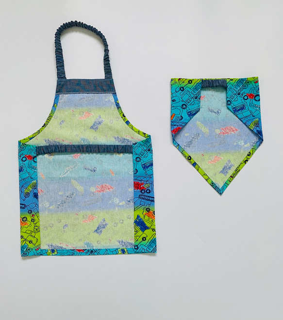 働く車×グラデーション☆100〜110こどもエプロン、三角巾、巾着3点セット　 3枚目の画像