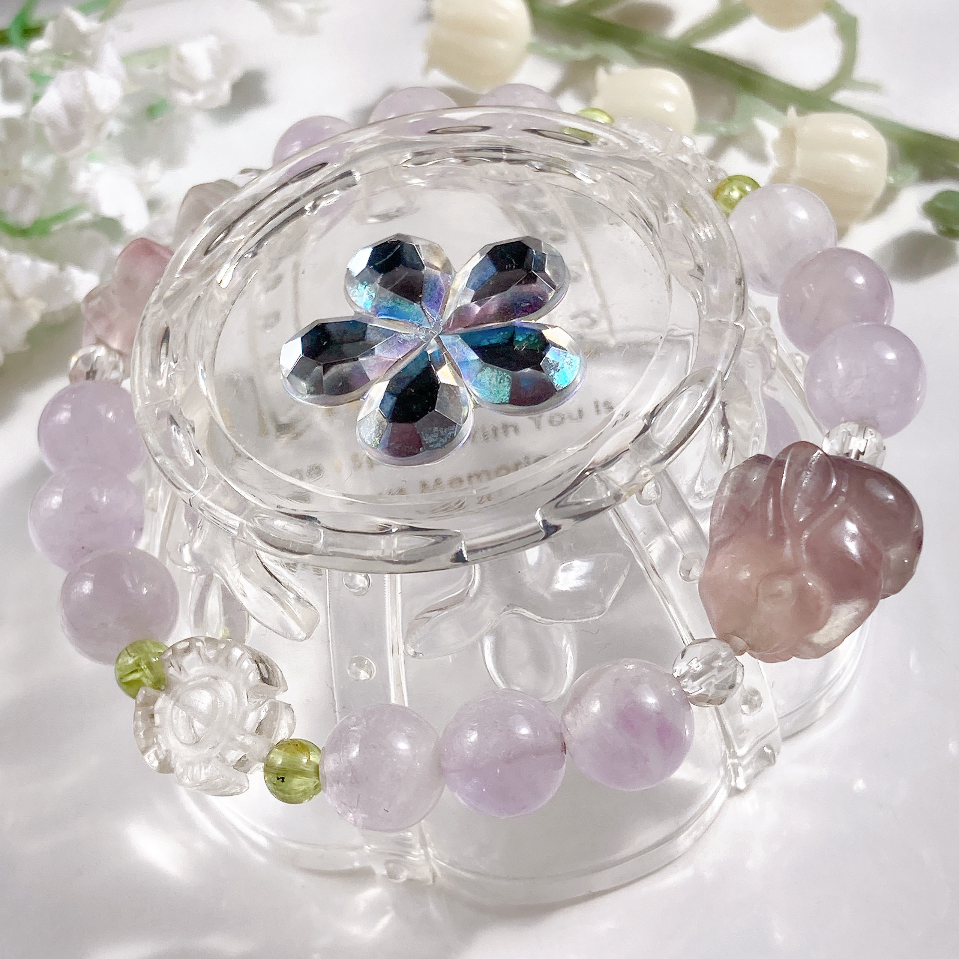 ˚✧₊⁎一点物˚✧₊⁎フローライトうさぎちゃんリボン水晶お花天然石ブレスレット｜詳細画像