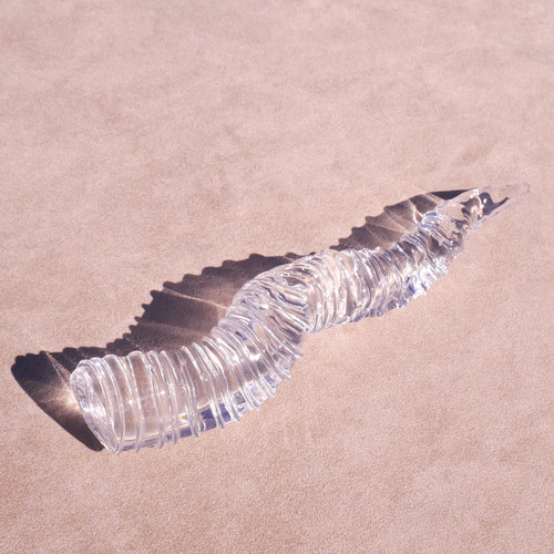 透明ガラスのブラックバックの角☆ツノの置物☆オリジナルインテリア