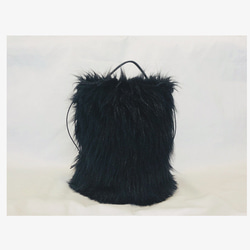 Eco fur drawstring bag   long hair 3枚目の画像