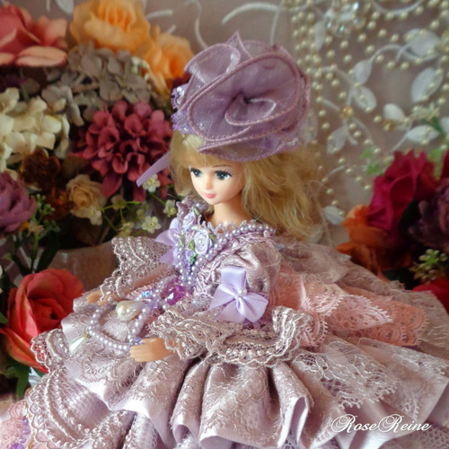 さ*。様 アンティークローズドールドレス soldエリザベート王妃 麗しのラブリーローズ 13段フリルのアンティーク