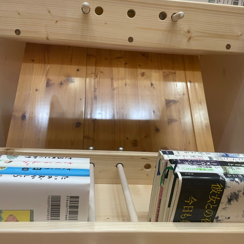 本棚 おしゃれで機能的なブックシェルフ 本棚・絵本棚・マガジンラック