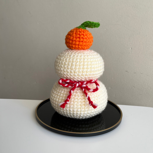 [あみぐるみ]　お正月飾り　辰　(白) yuj - süß line】お正月 あみぐるみの辰ちゃん 正月飾り 干支 辰