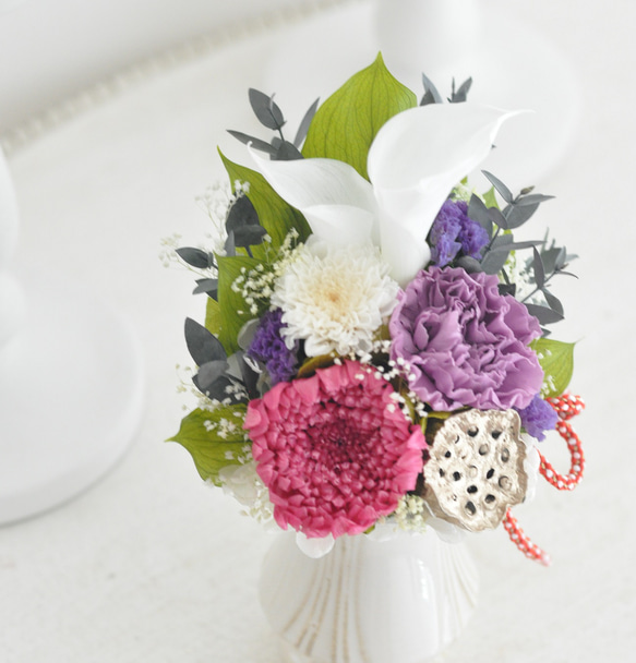 【仏花】 輪菊、カラーが美しい　プリザーブドフラワー仏花、お供え花（ラズベリーver） 2枚目の画像