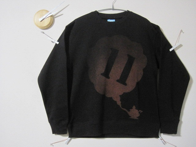 1点　 魔法のナンバー【11】BKパイルトレーナー　　ランプ/アラジン/ジョーク/レトロ/煙/マジック/ユニーク 5,325円