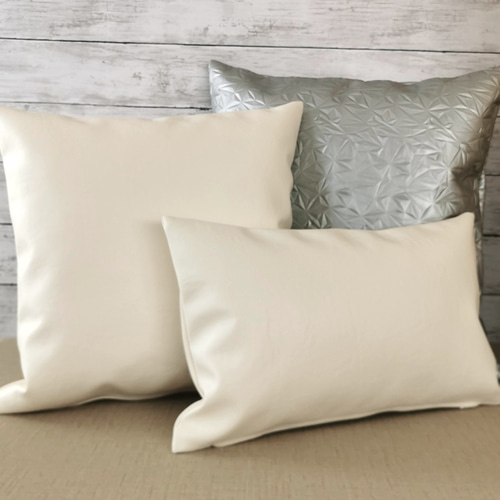 汚れに強い♪ アイボリー 合皮レザー 無地 クッションカバー 40×25  