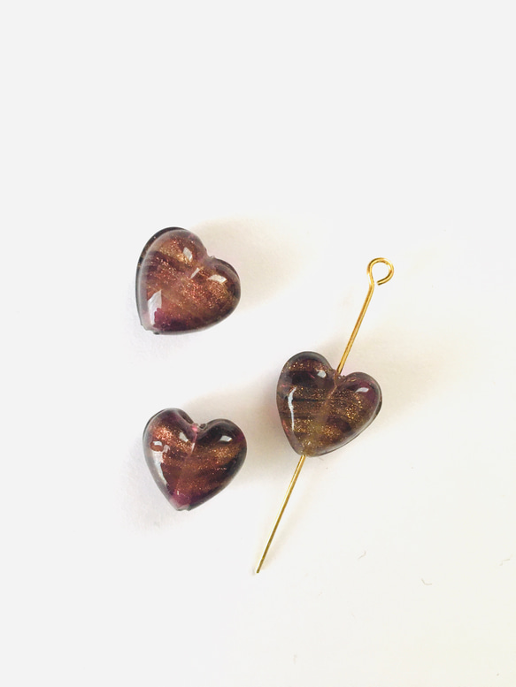 ハートのガラスビーズ14㎜×14㎜(アメジス)1個 2枚目の画像