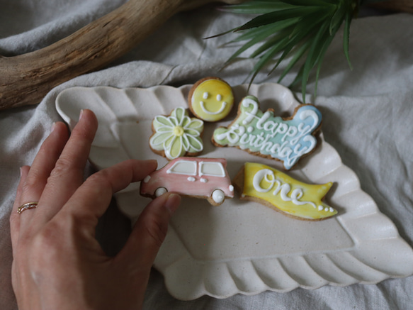 【お誕生日】バースディケーキ用オーガニックアイシングクッキー　車スマイル　／スマッシュケーキ 4枚目の画像