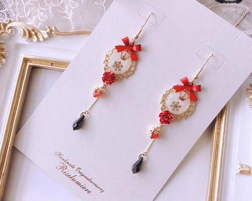 白雪姫 雪とリンゴのジルコニアピアス／イヤリング ピアス（フック