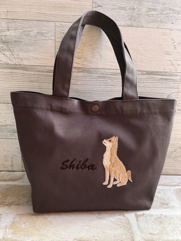 柴犬さん刺繍❤︎お散歩バッグ 1枚目の画像
