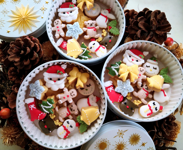 『Creema限定クリスマス2023』※クリスマスのミニアイシングクッキー　クッキー缶※身体に優しい!ケーキの飾りにも 2枚目の画像