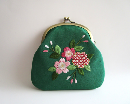 日本刺繡』＊桜さくら＊がま口ポーチ・化粧ポーチ◇グリーン＊ピンク
