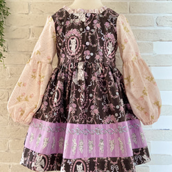 子供服　ネコ‍＆うさぎ　ビショップスリーブワンピースドレス　チャコール✖️パープル　110サイズ　女の子　服 1枚目の画像