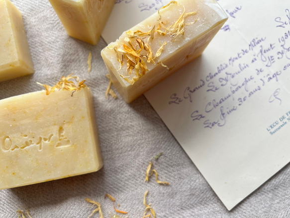 【人気No.10】カレンデュラ石鹸　Calendula Soap オーガニック 雑貨石鹸【1個】 5枚目の画像