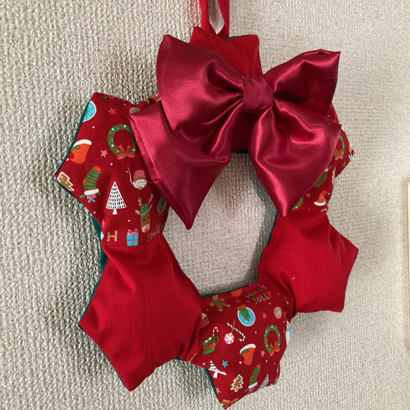 軽くてふっくら可愛い六角形クリスマスリース 2枚目の画像